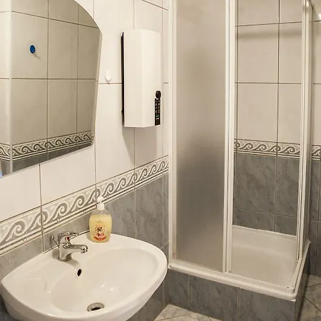 Tatil parkı Rancho Adama - Wypoczynek W Sercu Beskidow!