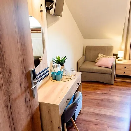 Rancho Adama - Wypoczynek W Sercu Beskidow! 3*
