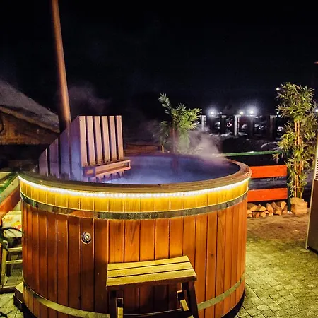 Rancho Adama - Wypoczynek W Sercu Beskidow! Vakantiepark