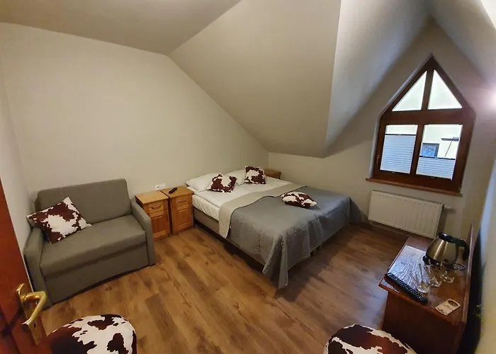 Rancho Adama - Wypoczynek W Sercu Beskidow! Prázdninový areál Pewel Slemienska